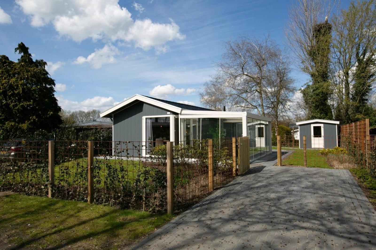 Recreatiepark En Jachthaven De Scherpenhof Terwolde Habitación foto