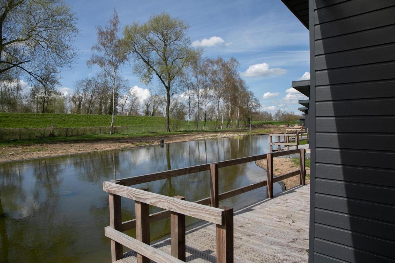 Recreatiepark En Jachthaven De Scherpenhof Terwolde Habitación foto